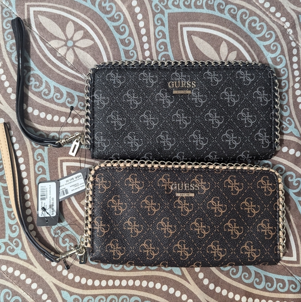 GUESS Confidential Logo Chain Zip-Aroud Wallet Clutch Brand New